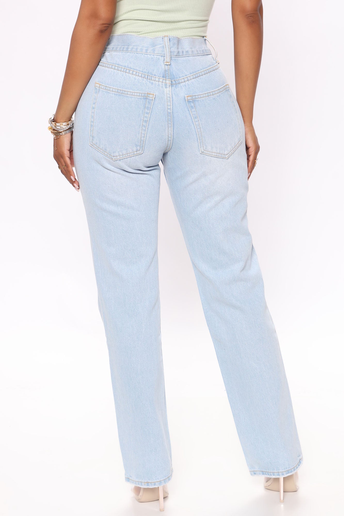 Lost Your Number Slouchy Straight Leg Jeans - Light Blue Wash Ins Street