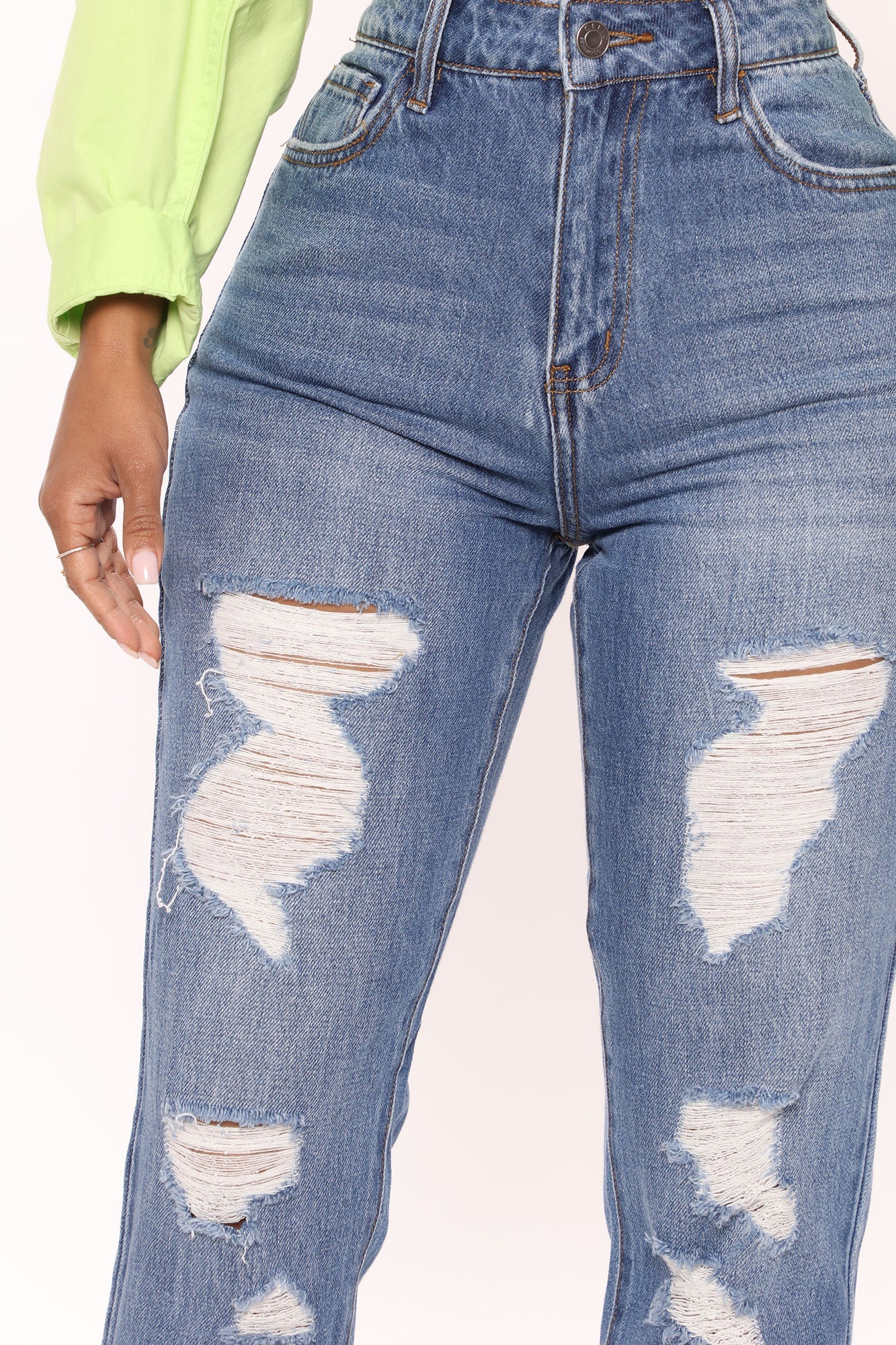 Picture This Distressed Straight Leg Jeans - Medium Blue Wash Ins Street