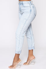 I Got It From My Mama Jeans - Light Blue Wash Ins Street