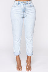 I Got It From My Mama Jeans - Light Blue Wash Ins Street
