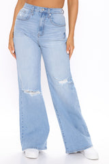 Oh So 90's Ripped Wide Leg Jeans - Light Blue Wash Ins Street