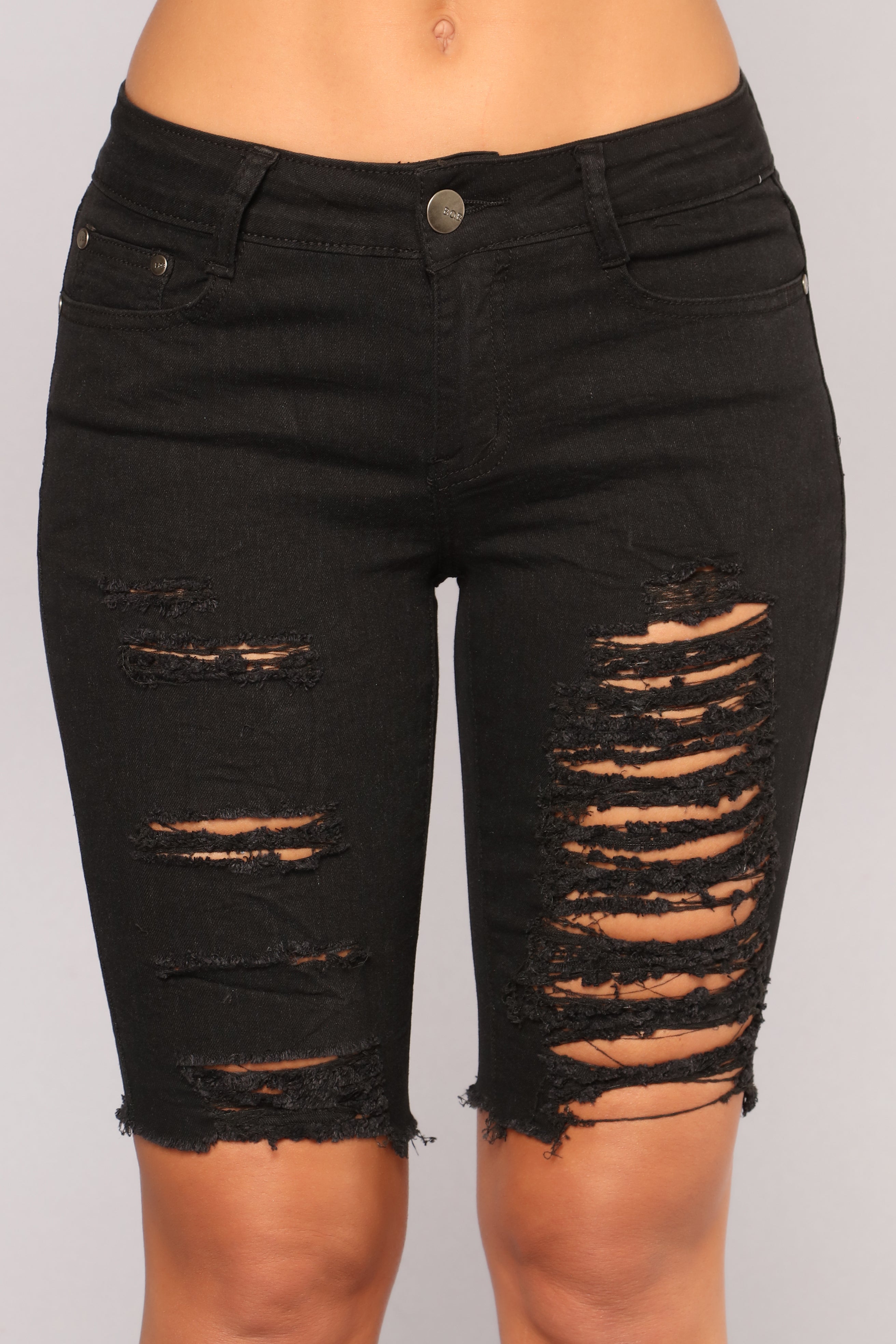 Playing It Cool Denim Bermudas - Black Ins Street