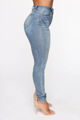 Some Type Of Way High Rise Jeans - Medium Blue Wash Ins Street