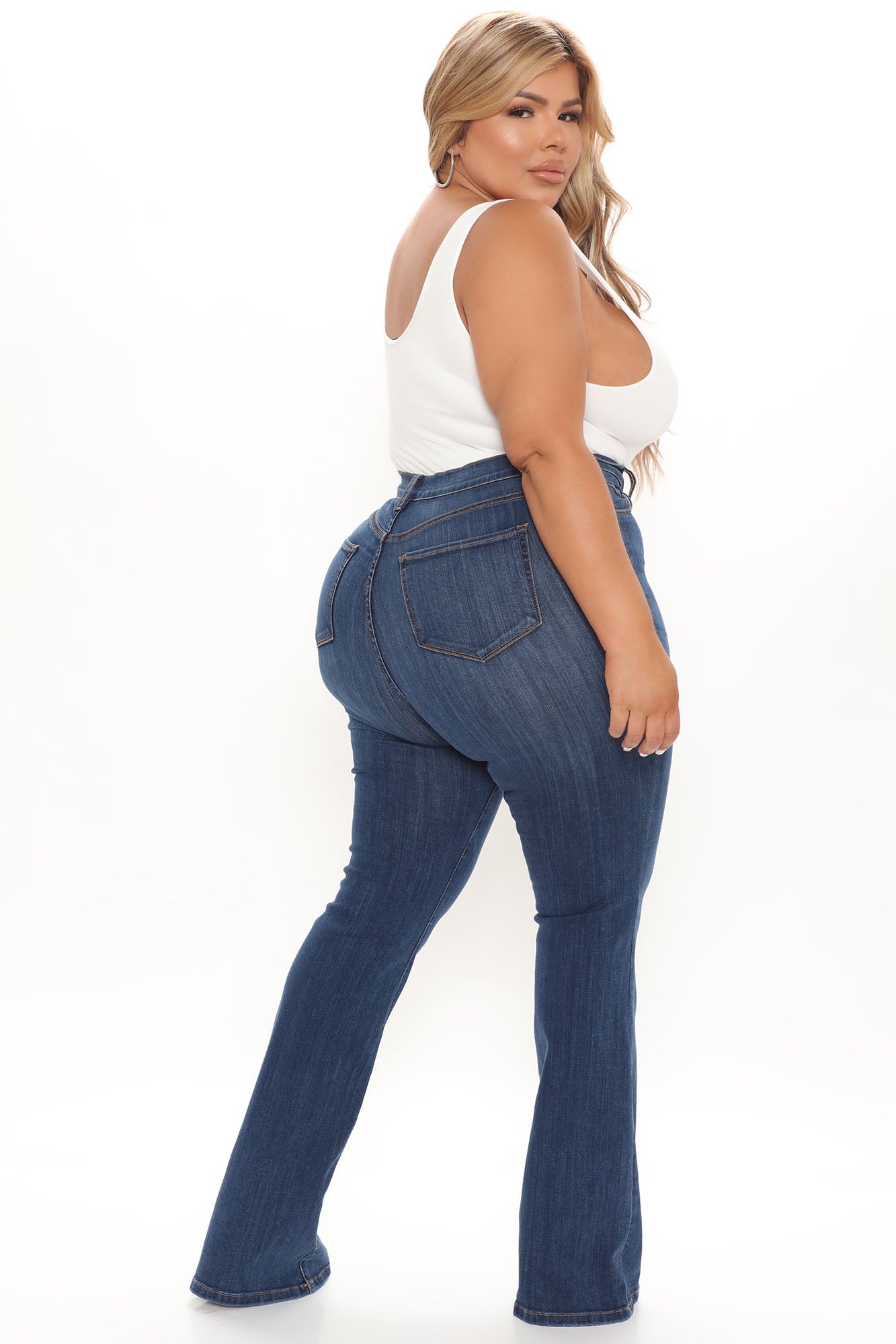 Luxurious Super Stretch Flare Jeans - Dark Wash Ins Street