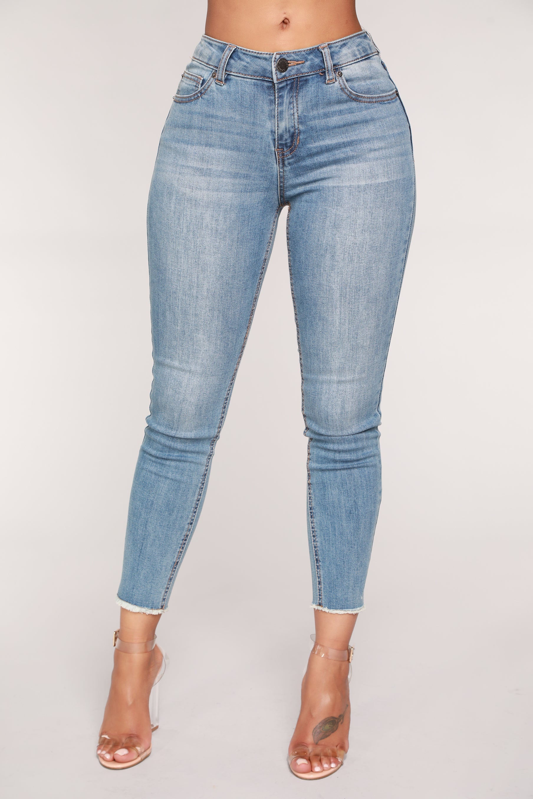 Stir It Up Ankle Jeans - Light Blue Wash Ins Street