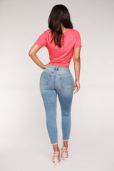 Stir It Up Ankle Jeans - Light Blue Wash Ins Street