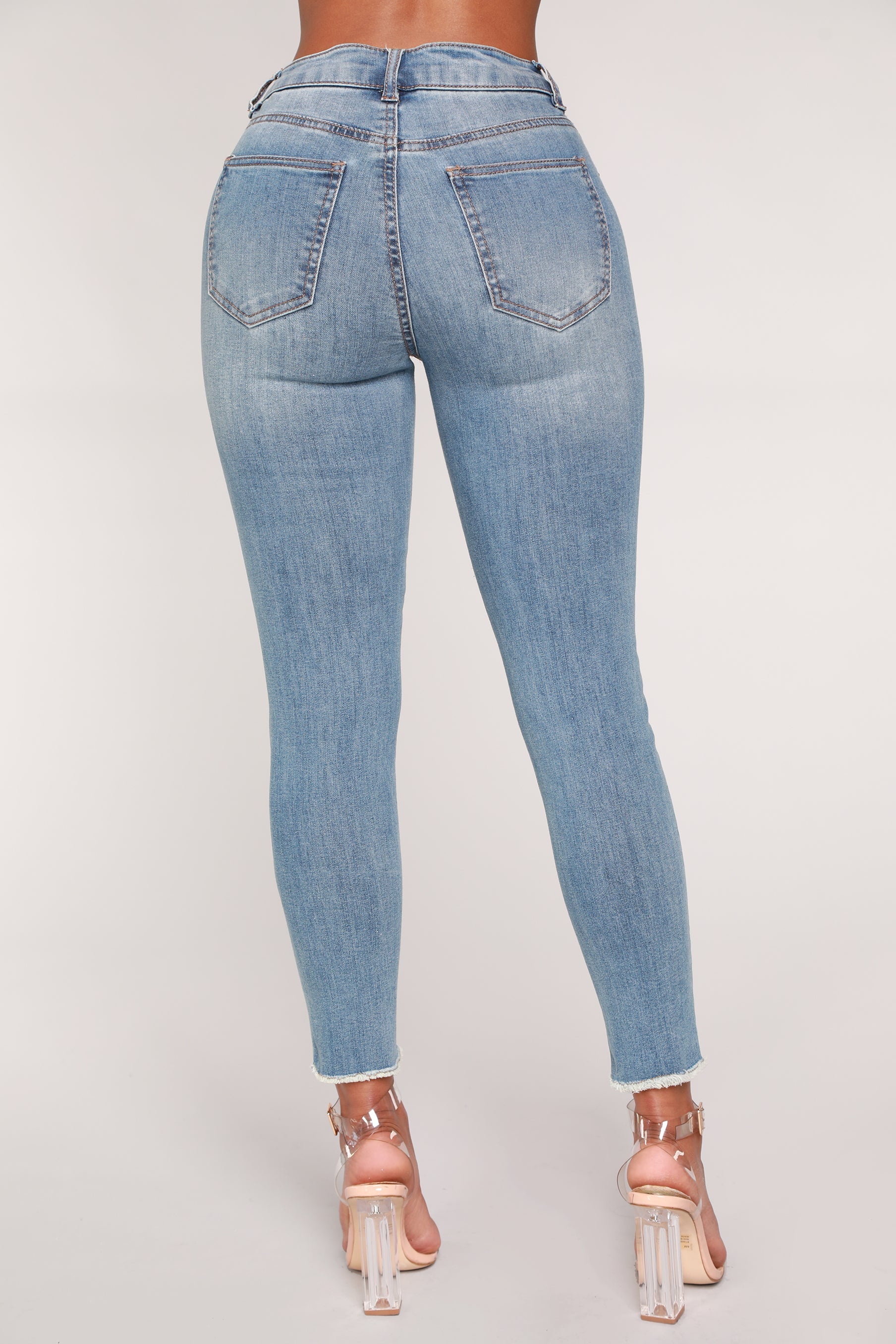 Stir It Up Ankle Jeans - Light Blue Wash Ins Street