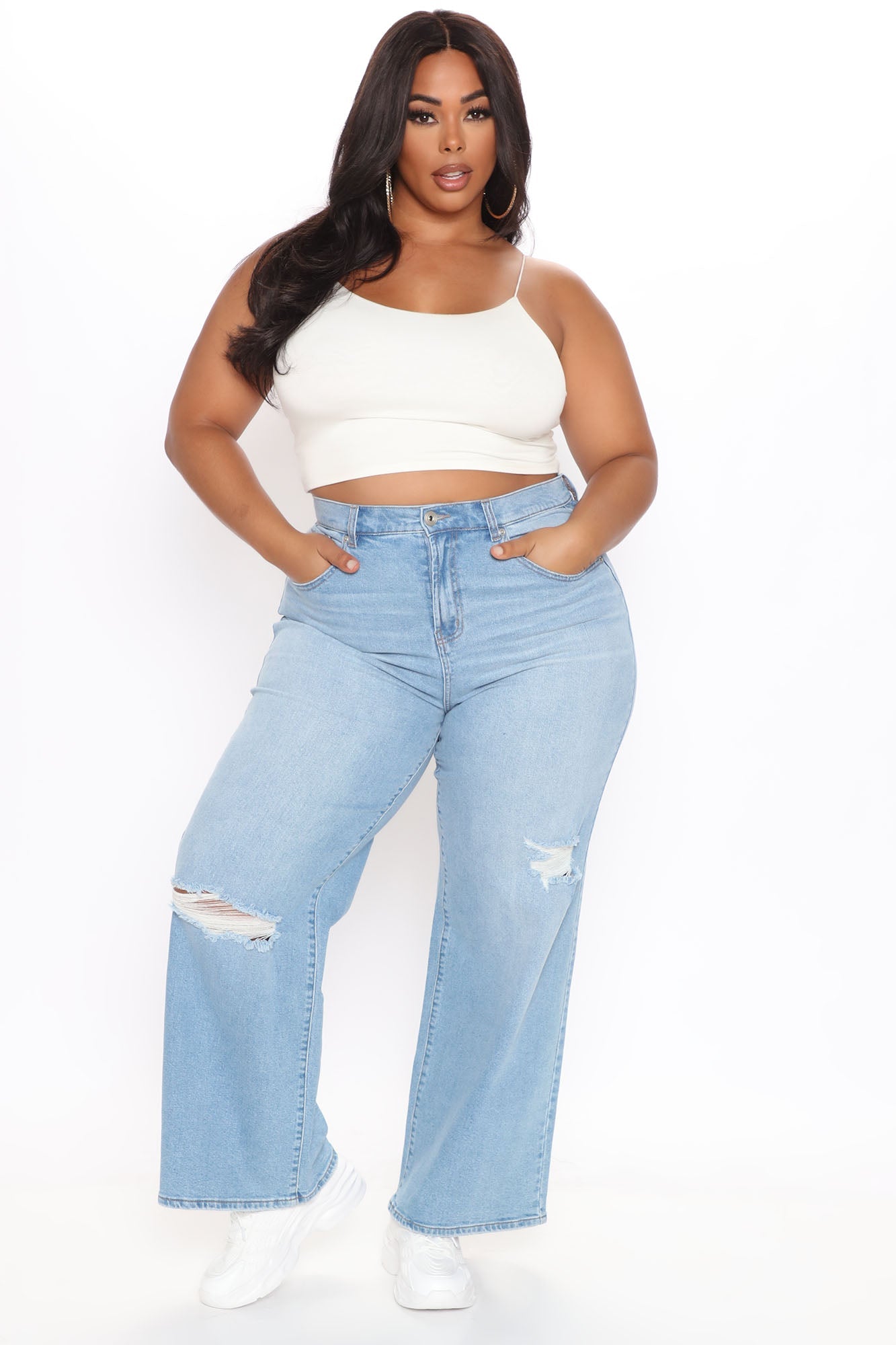 Oh So 90's Ripped Wide Leg Jeans - Light Blue Wash Ins Street