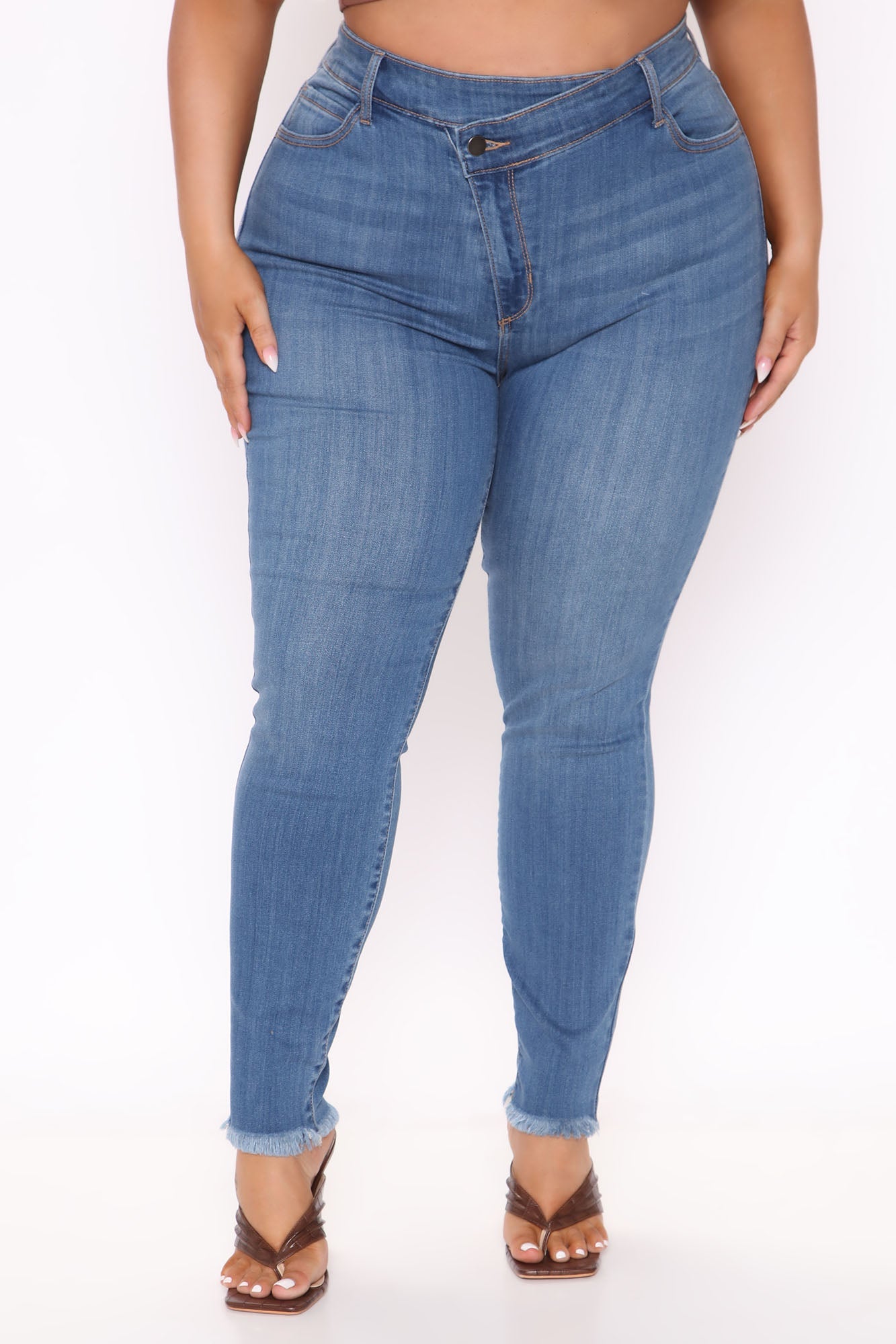 Cross Me Once Stretch Skinny Jeans - Medium Blue Wash Ins Street