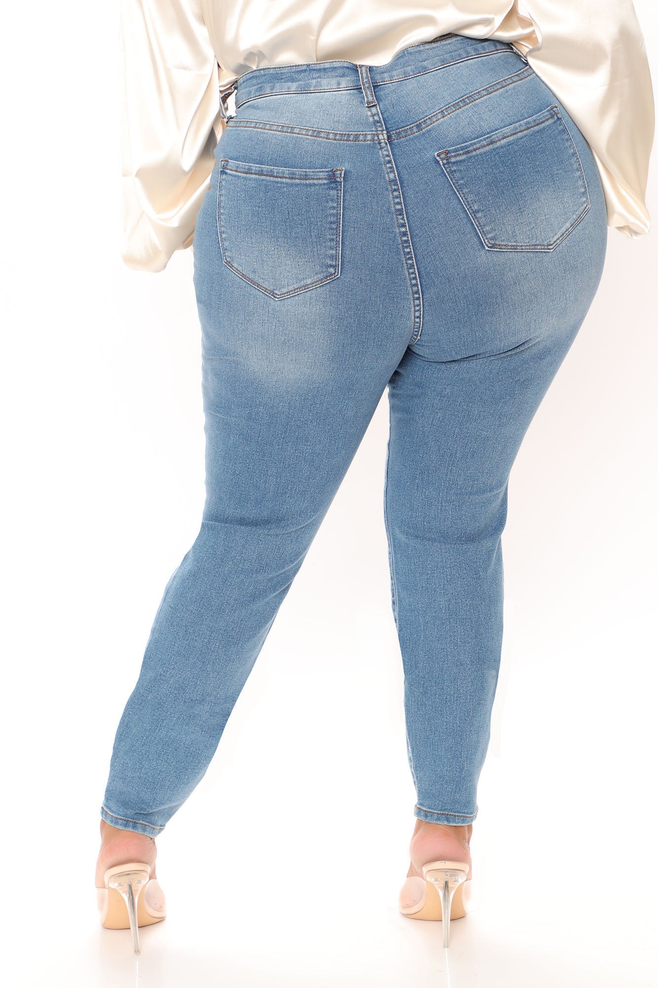 Say Yes To Distress Again Jeans - Medium Wash Ins Street