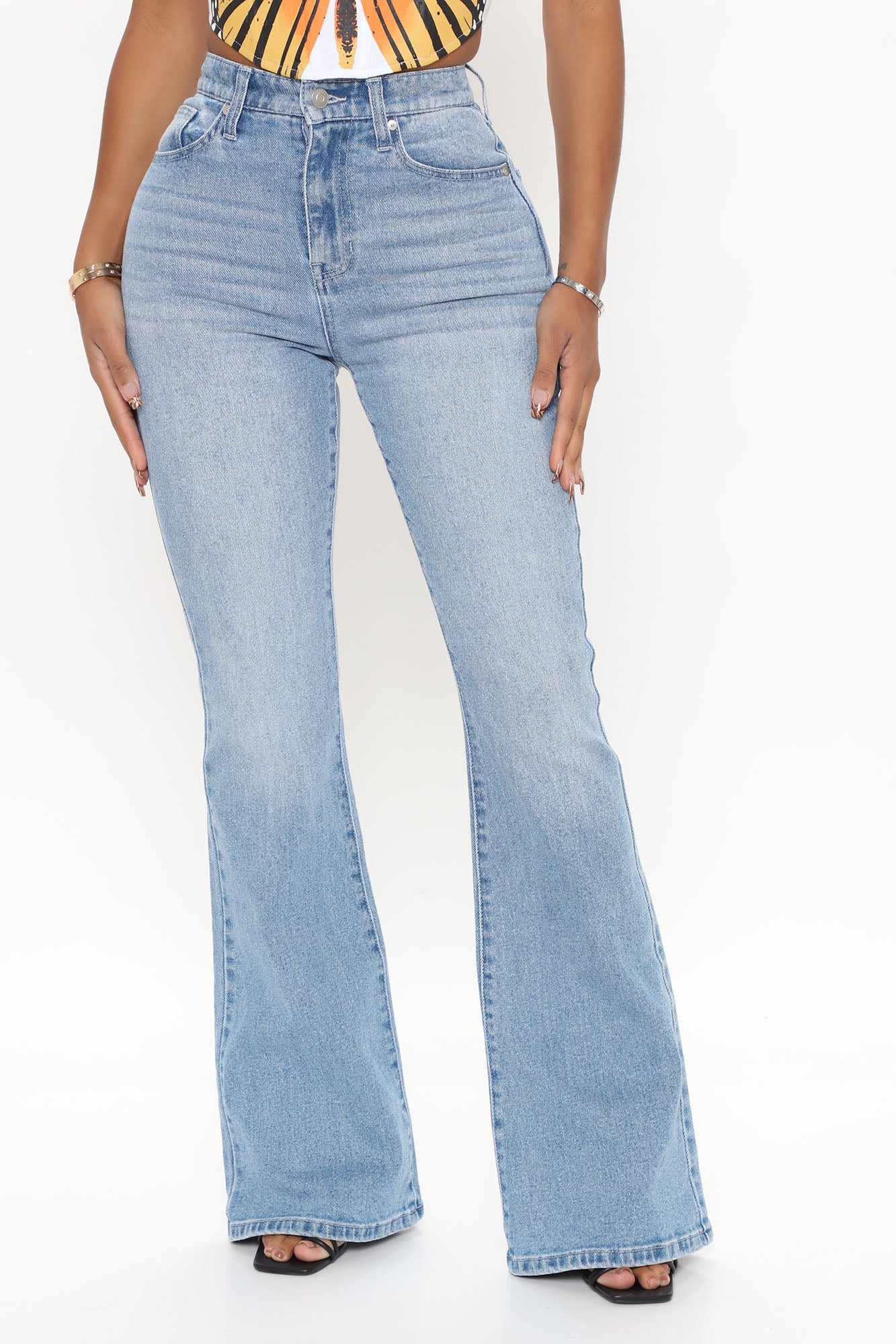 Natasha High Rise Flare Jeans - Medium Blue Wash Ins Street
