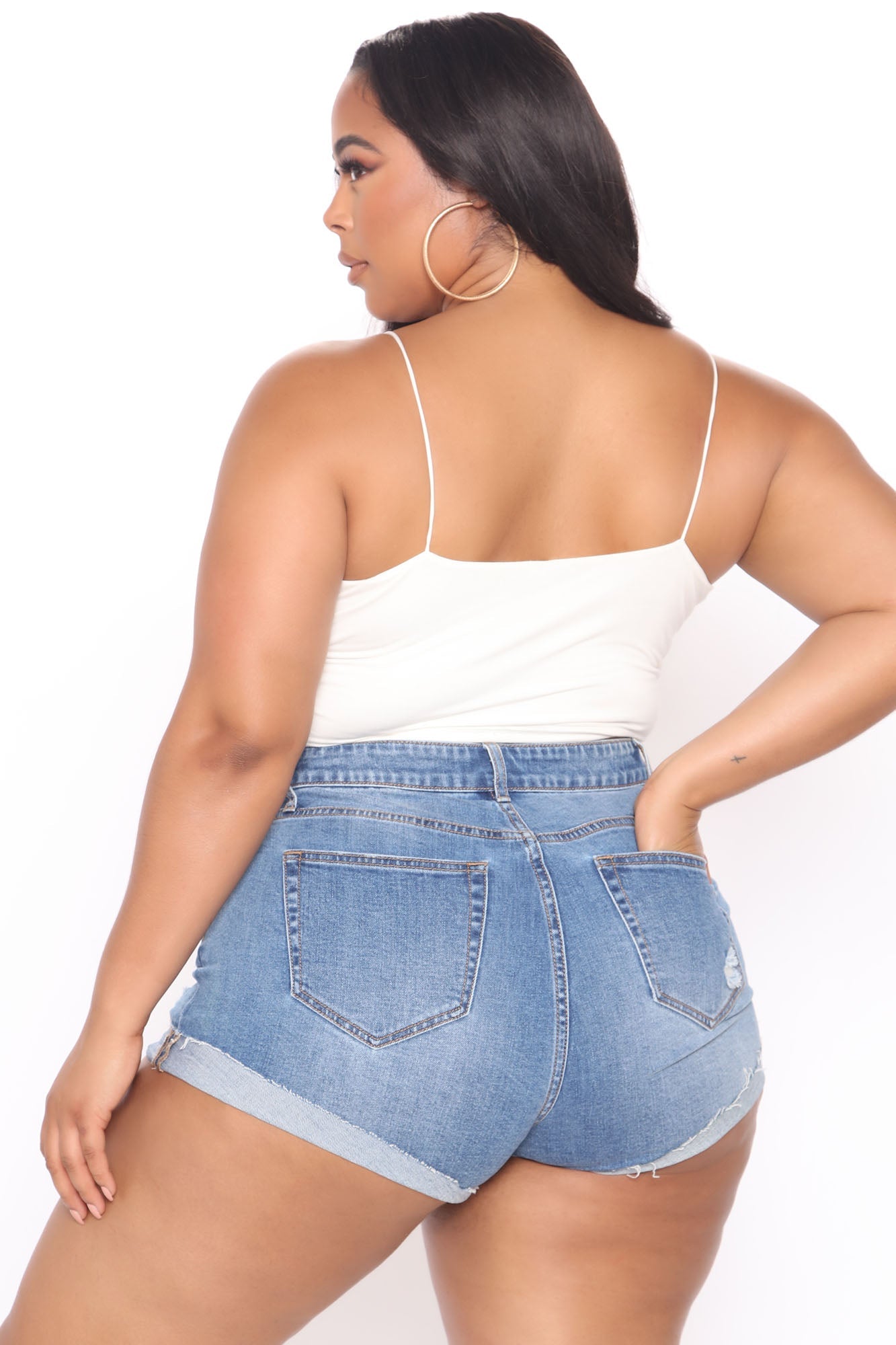 Can't Cuff Me Denim Shorts - Dark Wash Ins Street