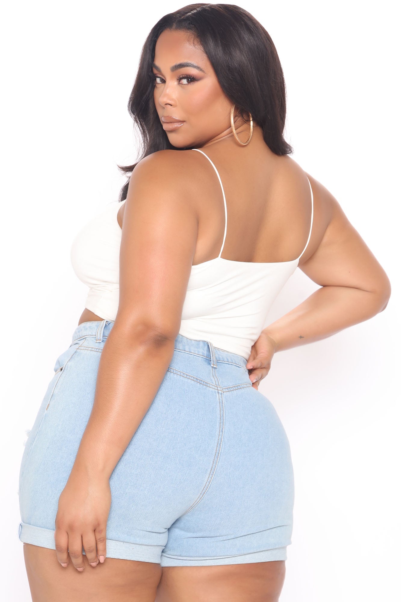 Going Bad High Rise Denim Shorts - Light Wash Ins Street