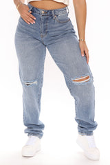 Beat You To It Straight Leg Jeans - Medium Blue Wash Ins Street