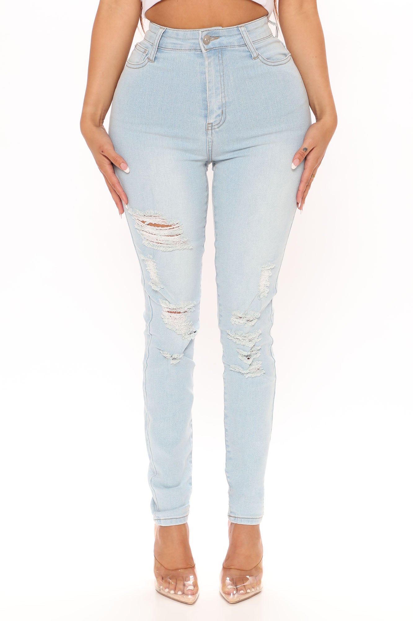 Drivin' To The Ocean Jeans - Light Blue Wash Ins Street