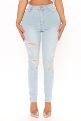 Drivin' To The Ocean Jeans - Light Blue Wash Ins Street