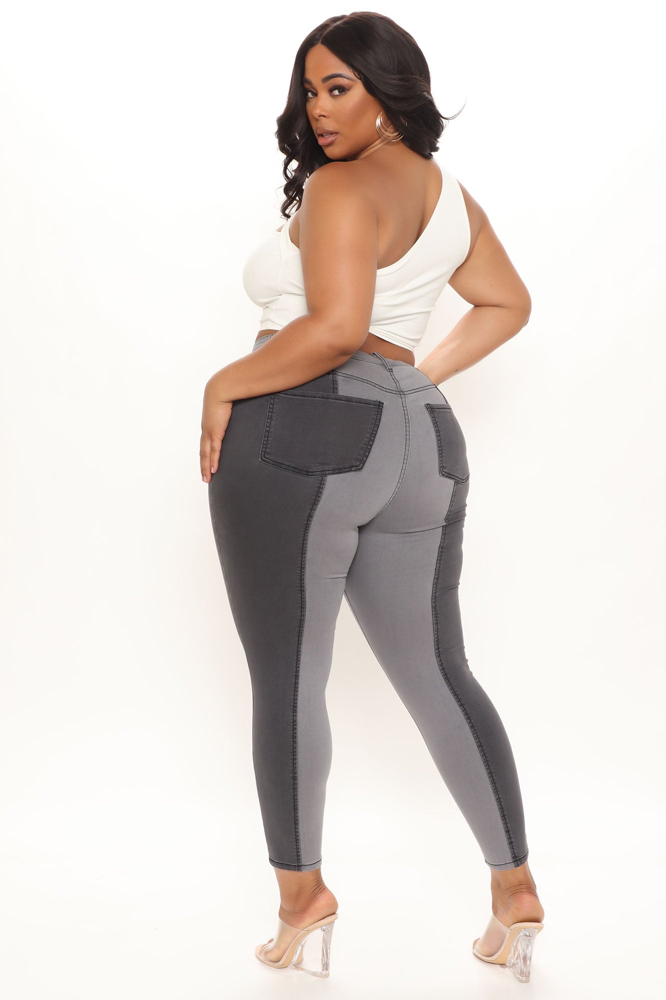 Watch Out For The Colorblock Jeans - Black Ins Street