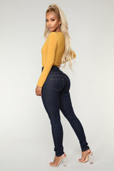 Shut It Down Skinny Jeans - Dark Wash Ins Street