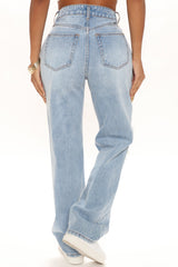 Go Bestie Ripped Straight Leg Jeans - Light Blue Wash Ins Street