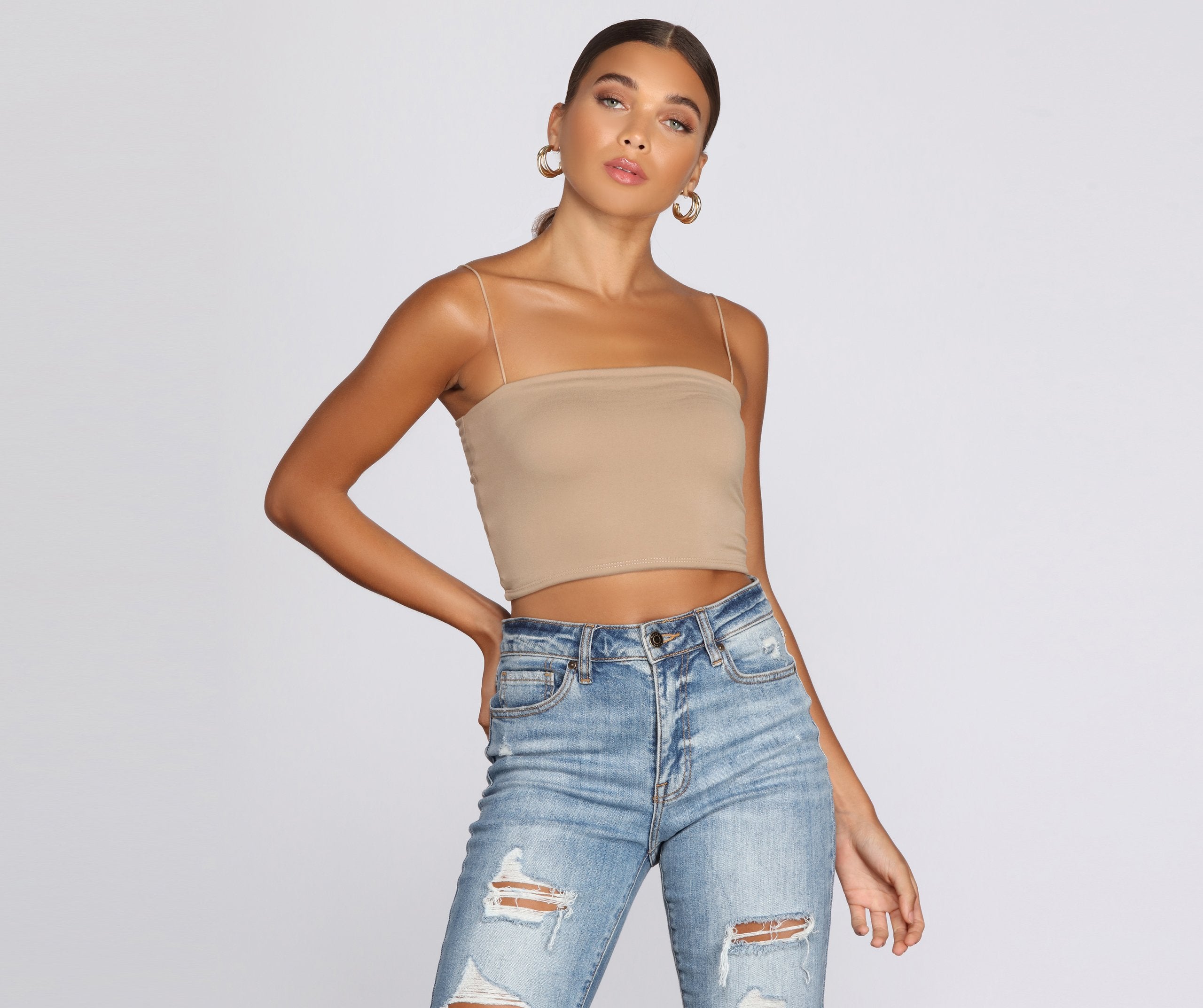 Cropped And Basic Tank Ins Street