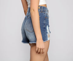 High Rise Frayed Cutoff Shorts insstreet