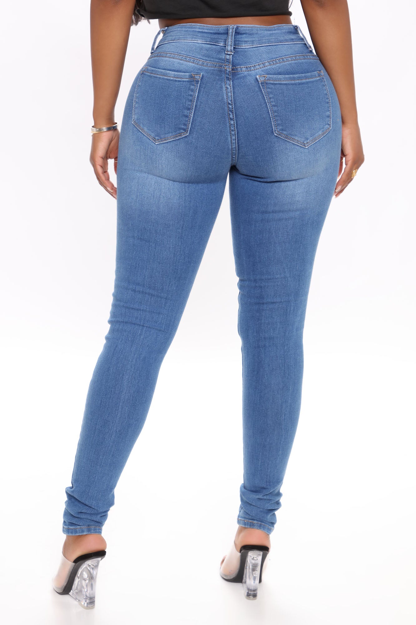 Averie Mid Rise Skinny Jeans - Medium Wash Ins Street
