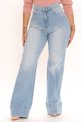 Fifth Avenue Stretch Wide Leg Trouser Jeans - Light Blue Wash Ins Street