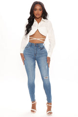 All Your Curves Stretch Skinny Jeans - Medium Blue Wash Ins Street