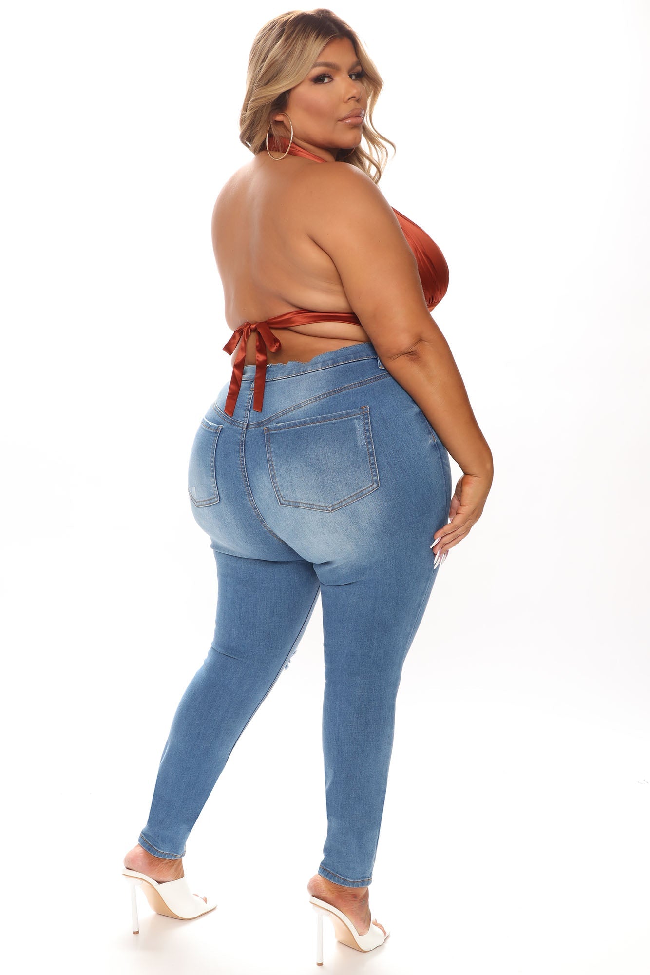 All Your Curves Stretch Skinny Jeans - Medium Blue Wash Ins Street