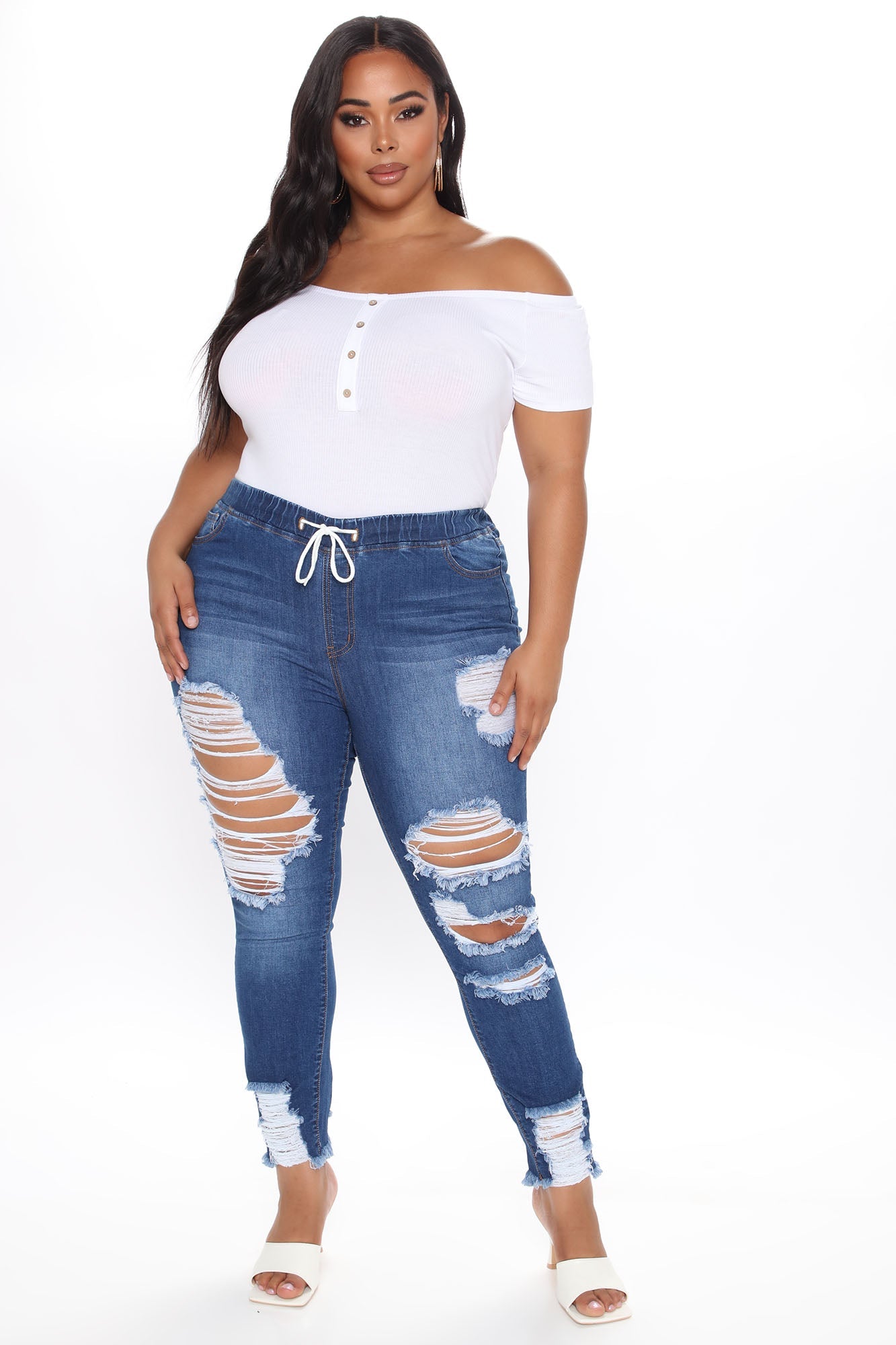 Talk That Talk Distressed Skinny Jeans - Medium Blue Wash Ins Street