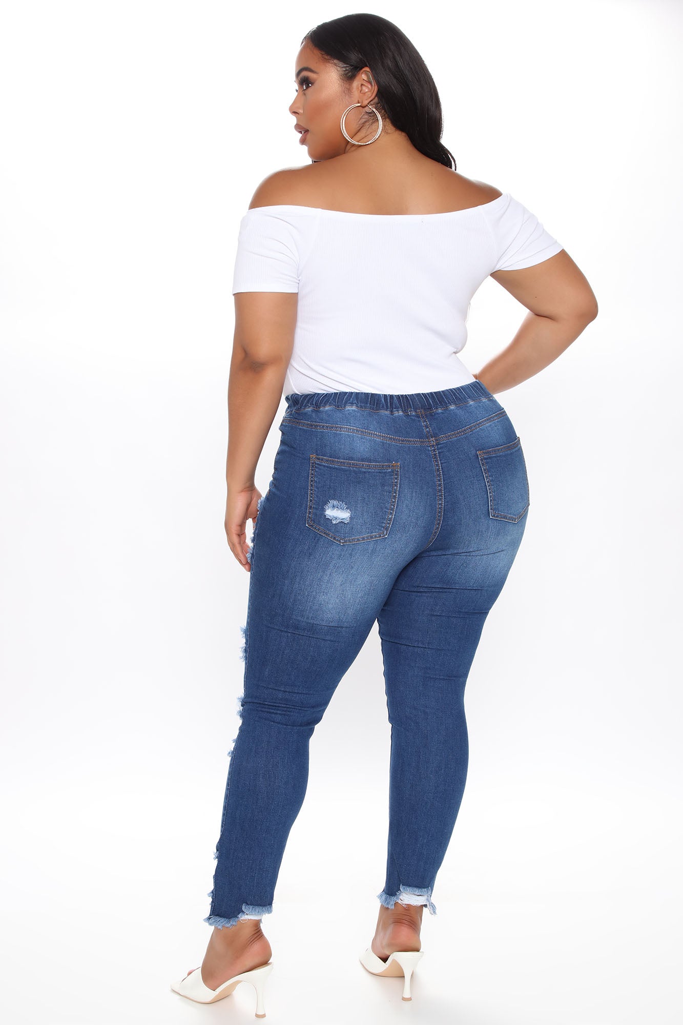 Talk That Talk Distressed Skinny Jeans - Medium Blue Wash Ins Street