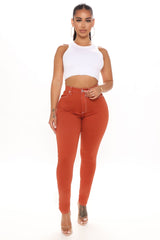 Lilah Stretch Skinny Jeans - Rust Ins Street