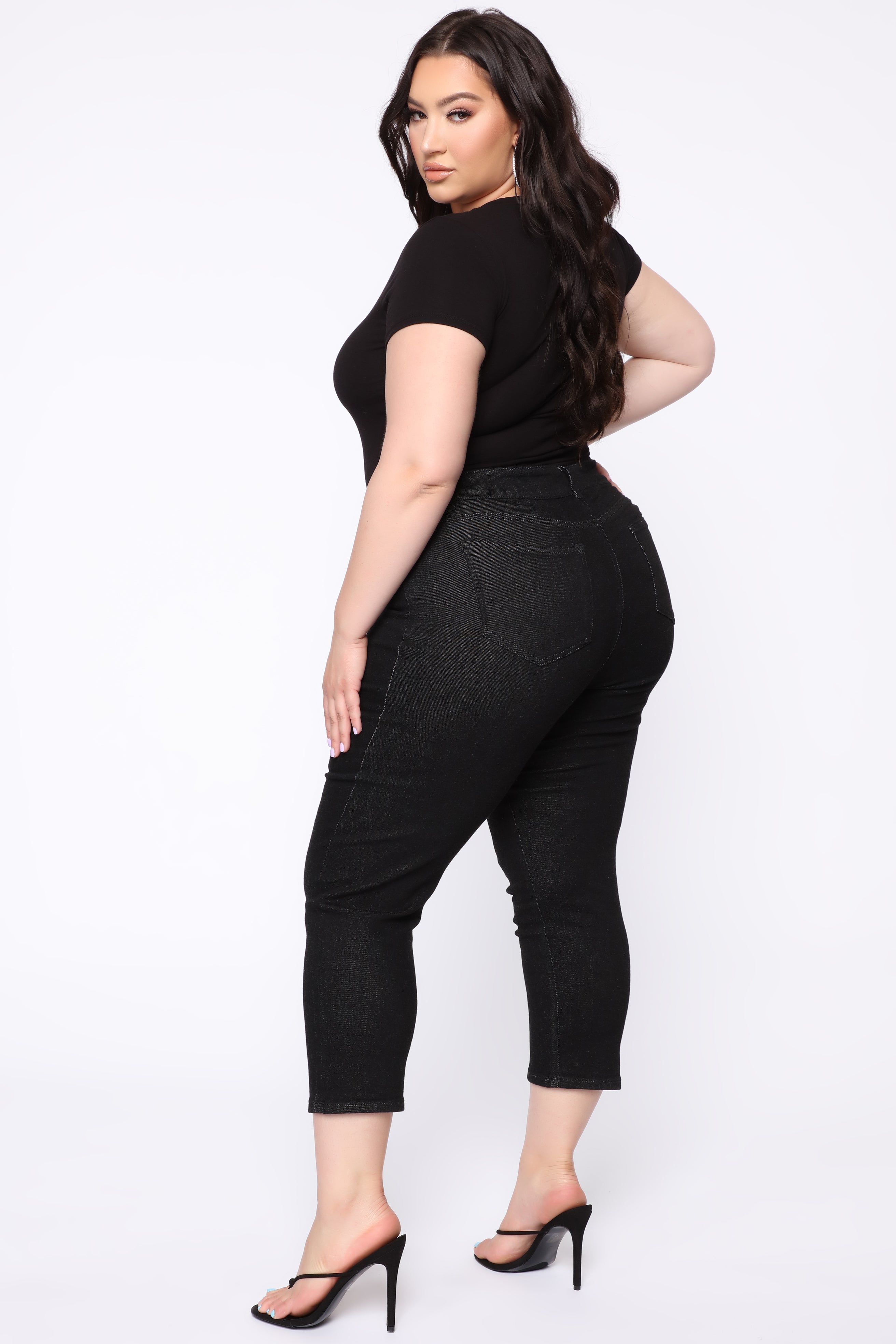 Chelsea High Rise Mom Jeans - Black Ins Street