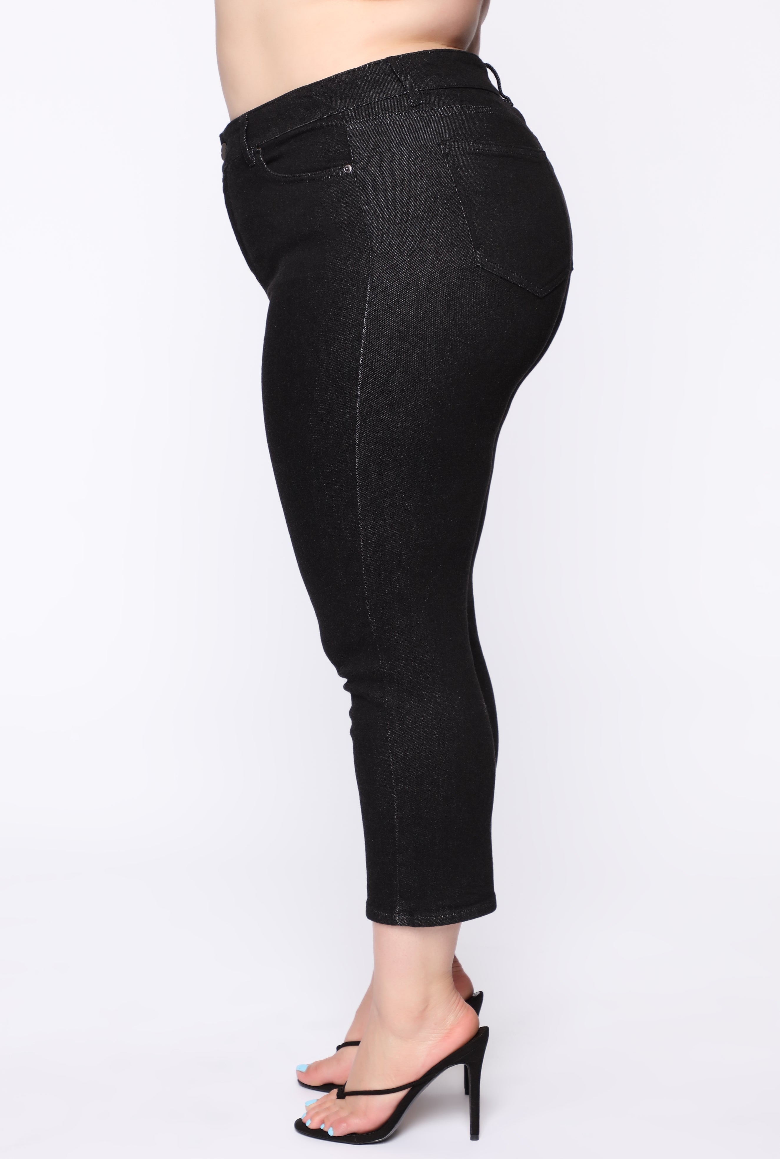 Chelsea High Rise Mom Jeans - Black Ins Street