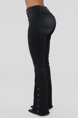 Beatriz Snap Flare Jeans - Black Ins Street