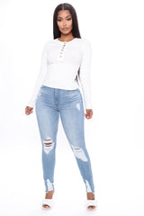 Kaitlyn Sculpting Skinny Jeans - Light Blue Wash Ins Street