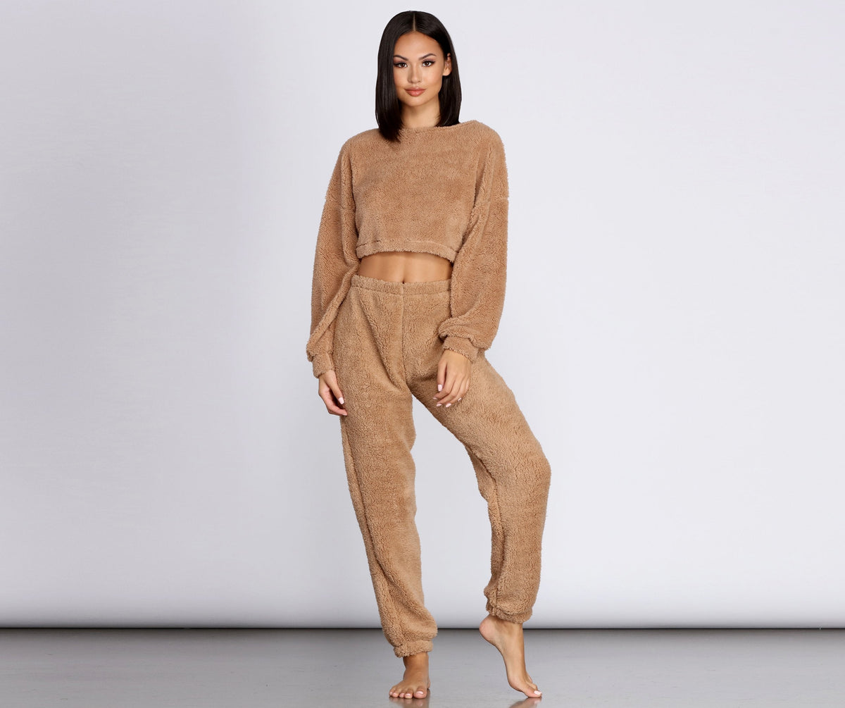 Cozier Than Ever Sherpa PJ Top Ins Street