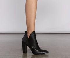 Snake-Embossed Faux Leather Block Heel Booties Ins Street