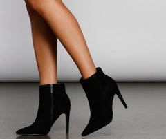 Sleek And Elevated Stiletto Booties Ins Street