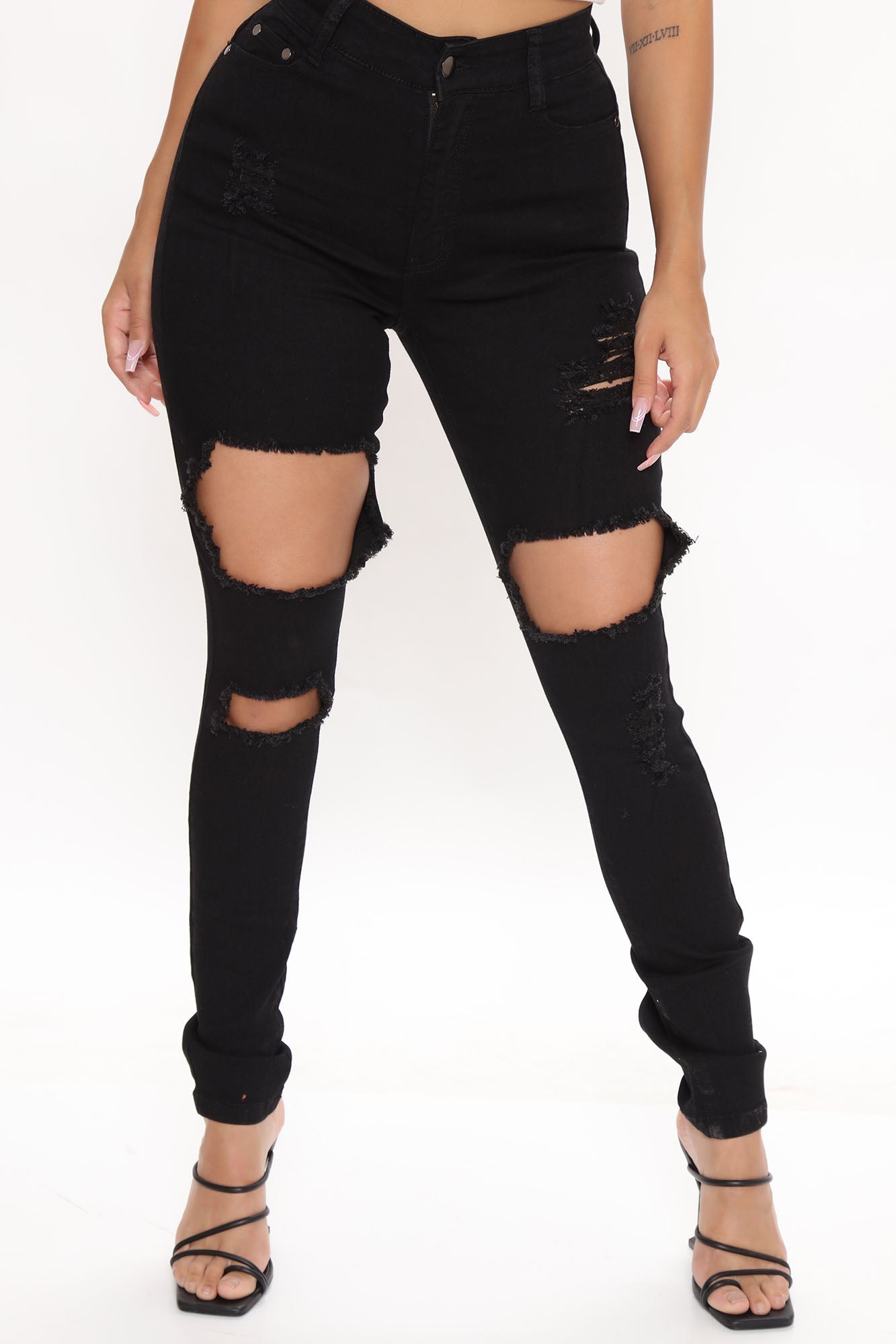 Needing Something Jeans - Black Ins Street