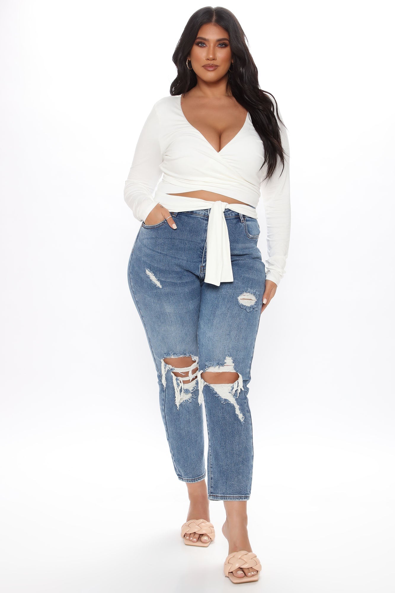Margaret Distressed Mom Jeans - Dark Wash Ins Street