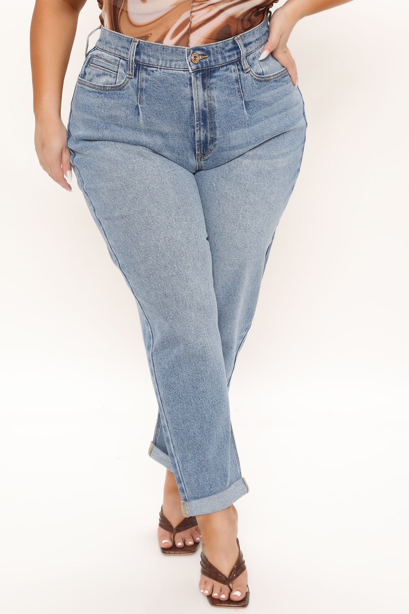 Albany Tapered Curvy Roll Cuff Balloon Jeans - Medium Blue Wash Ins Street