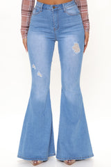 She's Got Flair Distressed Super Stretch Jeans - Light Blue Wash Ins Street