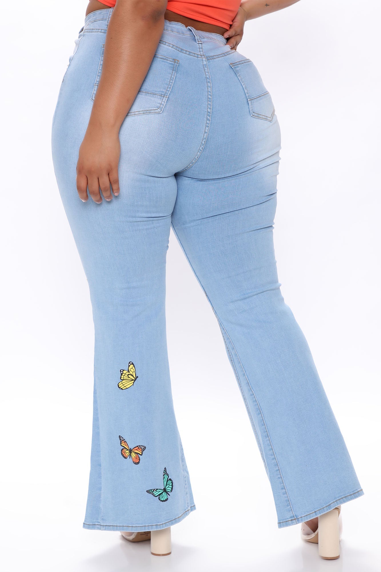 Catching Butterflies Extreme Flare Jeans - Light Blue Wash Ins Street
