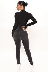 Cross Me Once Stretch Skinny Jeans - Black Ins Street
