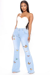 Catching Butterflies Extreme Flare Jeans - Light Blue Wash Ins Street