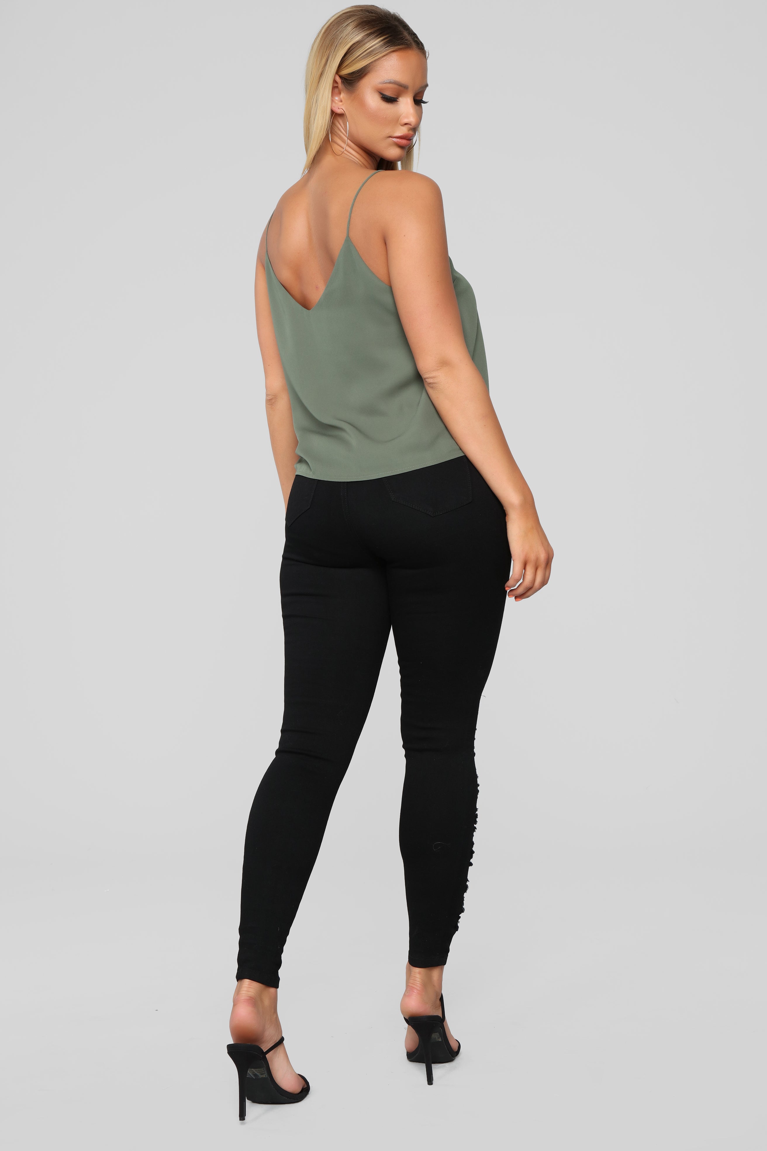 Right Up Your Alley Distressed Jeans - Black Ins Street