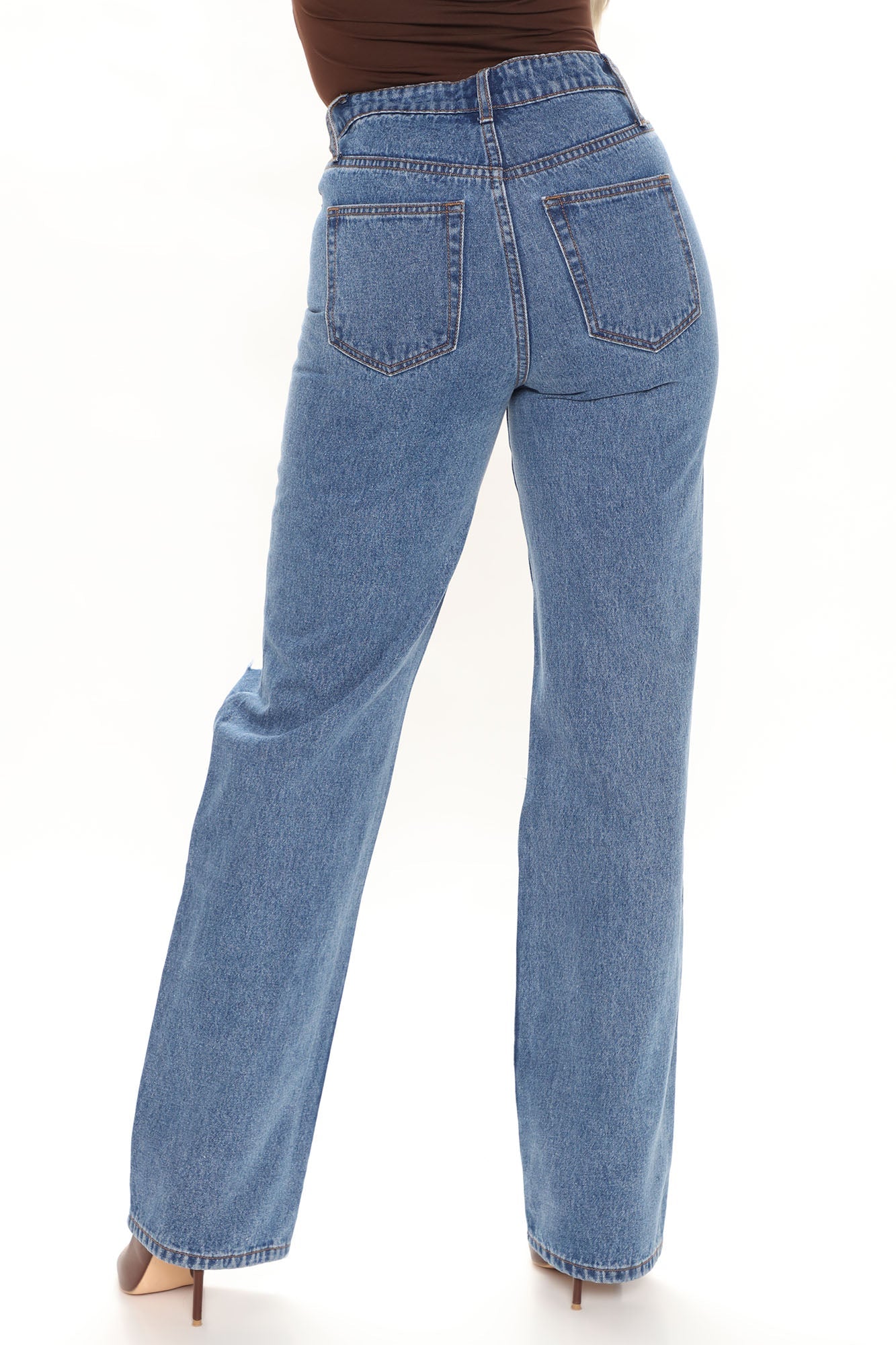Light Blue Wash Ripped Staight Leg Jean