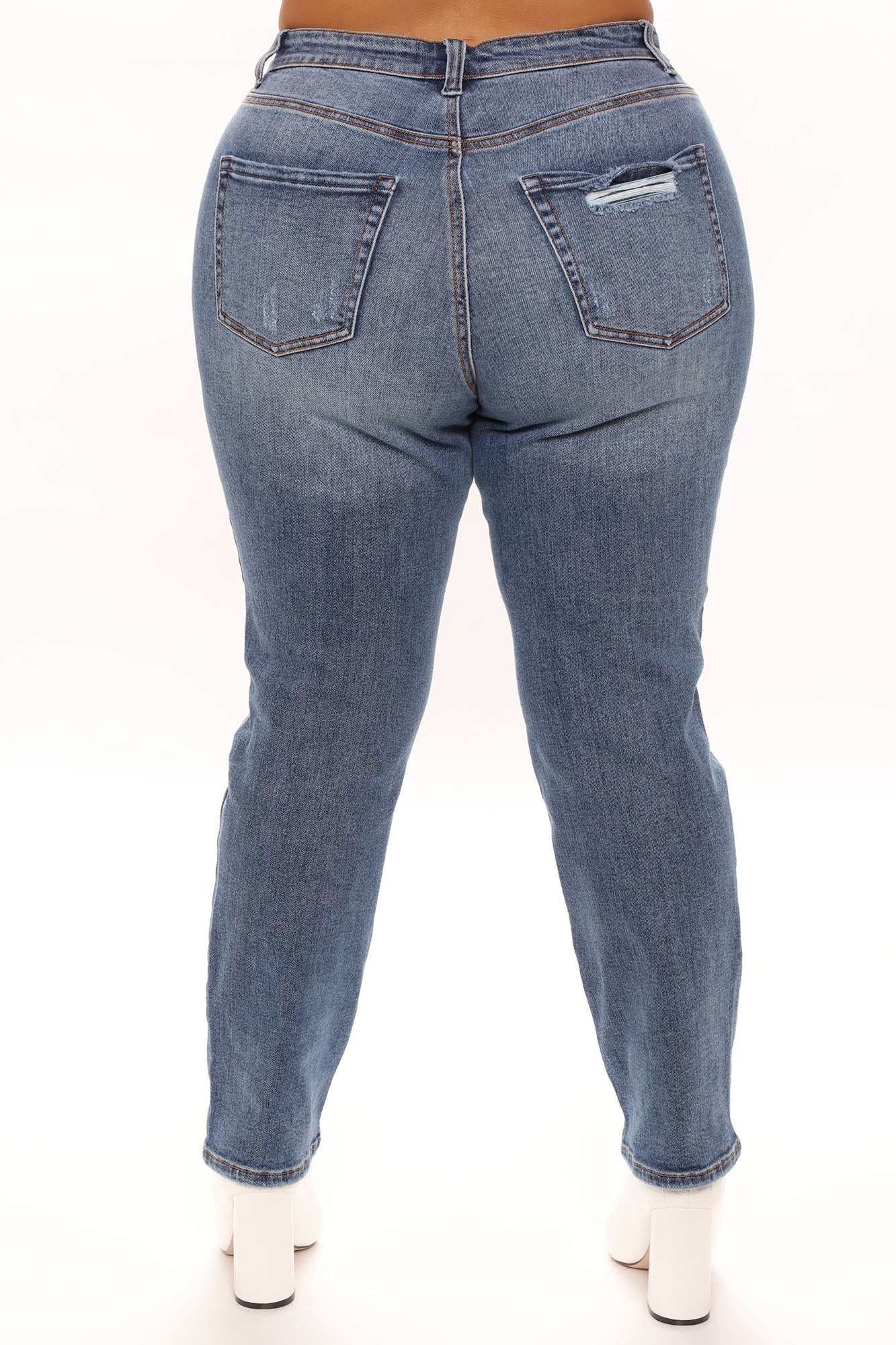 Still Got It Straight Leg Jeans - Medium Blue Wash Ins Street