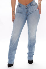 V Nice To Meet You Straight Leg Jeans - Light Blue Wash Ins Street